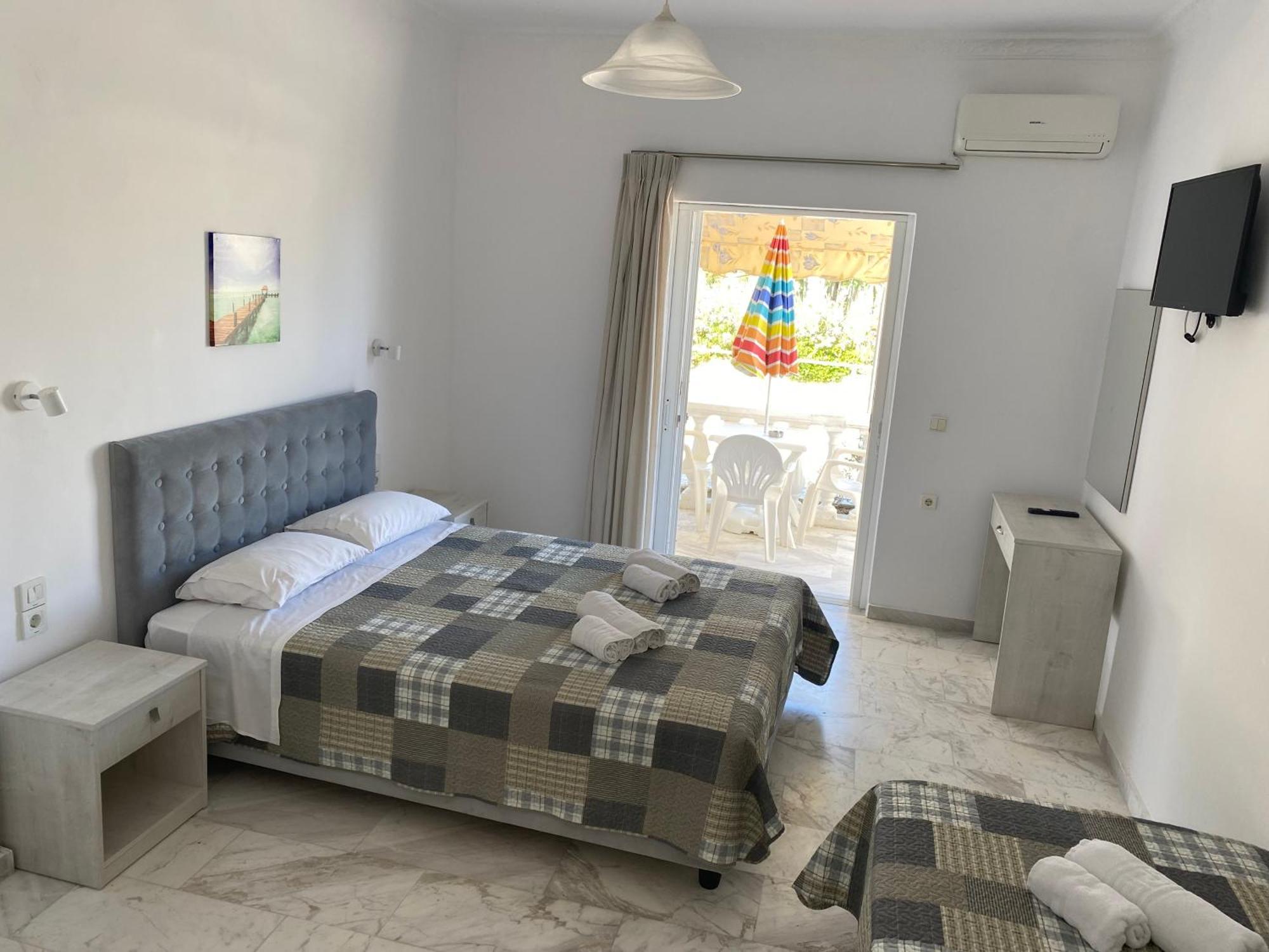 Villa Doris Laganas Eksteriør billede